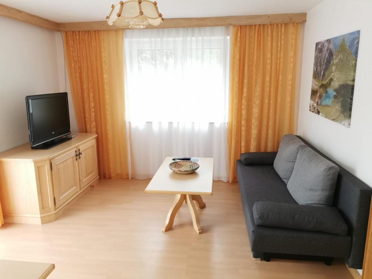 Gaestehaus Wolf Elbigenalp Luaran gambar